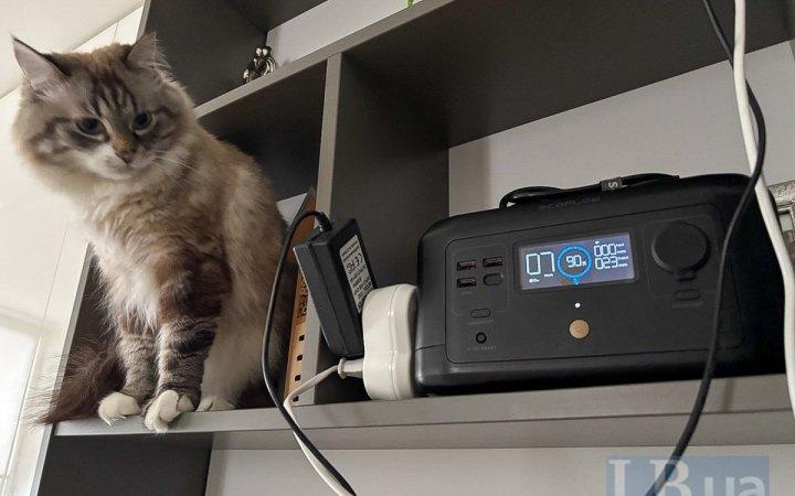 Вартість блекаутів: які витрати несе Україна через тривалі відключення електроенергії.