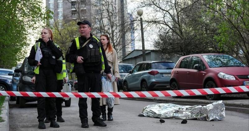 Теракт у Києві розпочався з конфлікту між нападником та його сусідом, після чого він підпалив квартиру, - повідомив Вигівський.