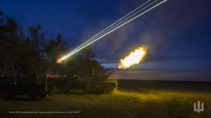 Цієї ночі російські безпілотники вразили 14 регіонів України.