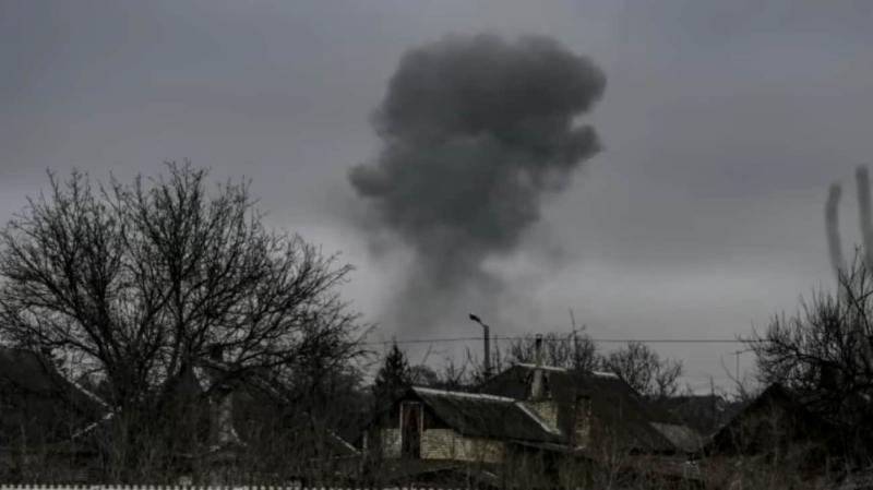 Російські безпілотники завдали ударів по Полтавській та Київській областям: вогонь охопив житлові будівлі, автомобілі та ліси.