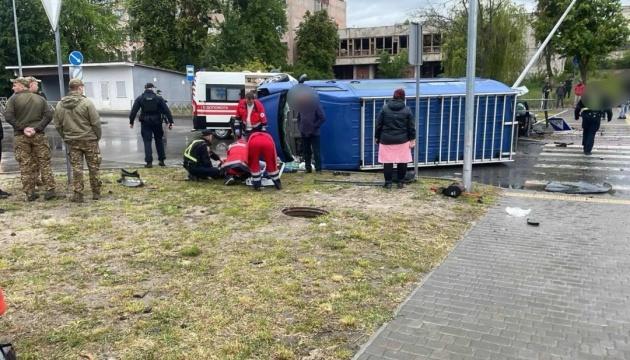 У Ковелі сталася аварія між мікроавтобусом та легковим автомобілем, внаслідок якої постраждали вісьмох осіб.