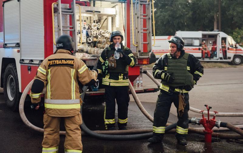 У Києві зафіксували падіння частин безпілотника: останні новини.