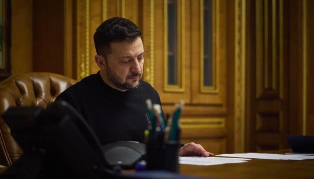 Зеленський затвердив нових керівників Обухівської та Білоцерківської районних державних адміністрацій в Київській області.