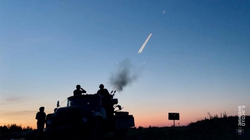 На території Київської області функціонує система протиповітряної оборони, що відстежує і знищує ворожі безпілотники.