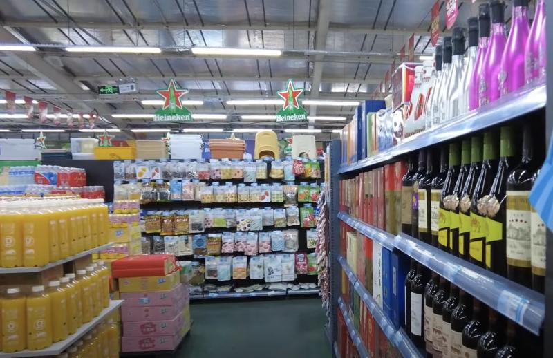 Нестача продуктів у Хмельницькій області: брак товарів суттєво позначається на житті українців.