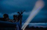 У Київській області без електропостачання залишилися 28 тисяч домогосподарств, а також зазнали ушкоджень кілька багатоповерхових будинків.