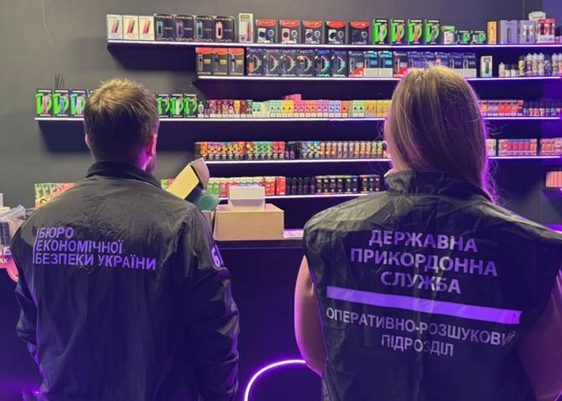 У Львові було виявлено та конфісковано контрабандні сигарети на суму 16 мільйонів гривень.