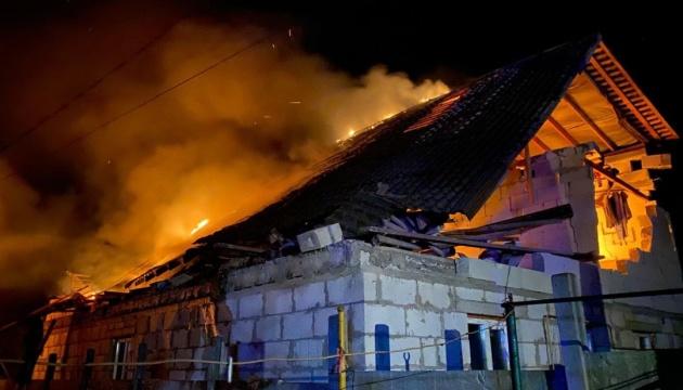 У Київській області внаслідок нападу Росії постраждали шестеро людей, серед яких є і дитина.