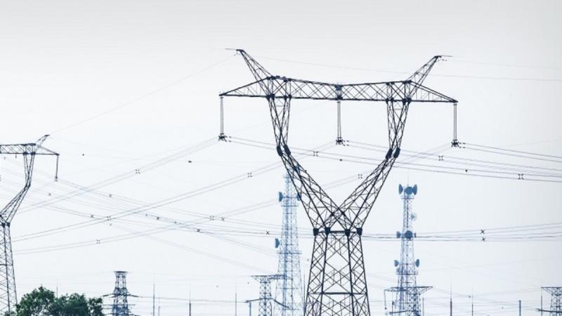 Голова Міністерства енергетики повідомив, що у вівторок комісія планує завершити обробку першого конкурсу на нову генпотужність, який був заблокований з квітня.