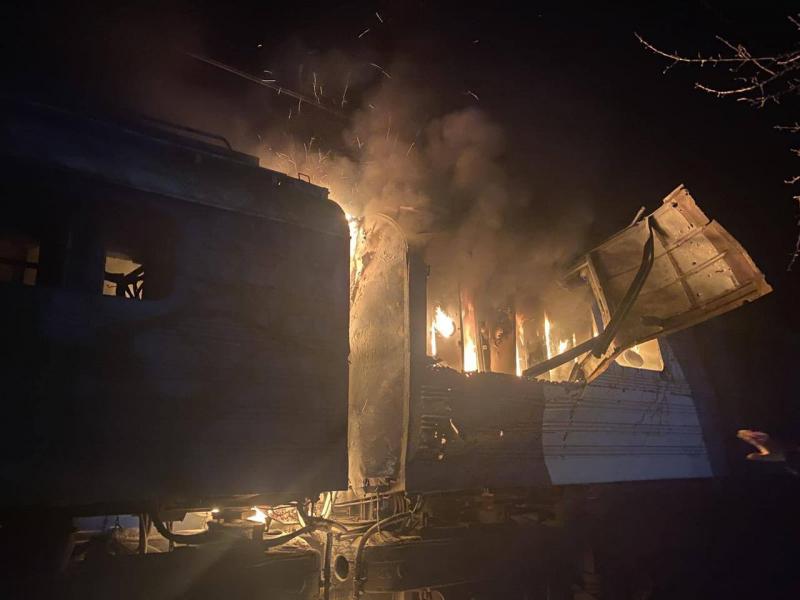 Безпілотники з Росії здійснили напад на залізничні об'єкти в Харківській та Дніпропетровській областях.