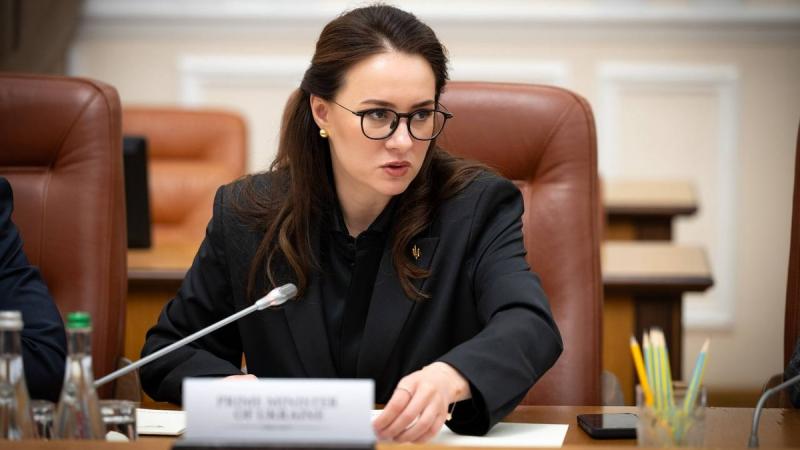 Свириденко: Уряд виділив 12,9 мільярда гривень на початкові роботи з підготовки до наступного зимового сезону.