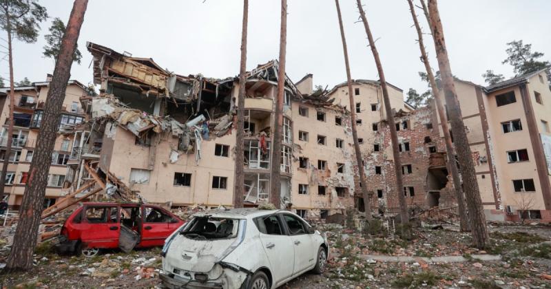 Прокуратура повідомила про підозру офіцеру ФСБ у застосуванні тортур до цивільних осіб на території Київської області.