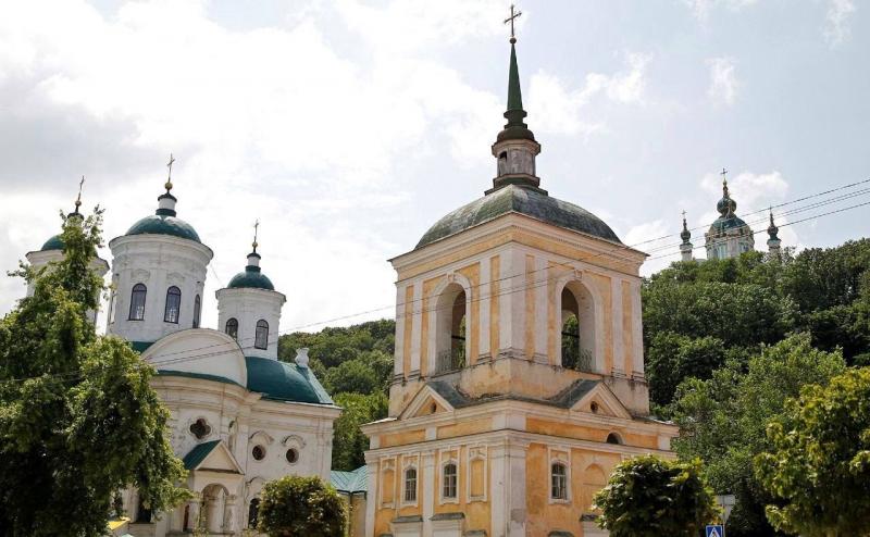 Секрети стародавнього Подолу: Володимир Наконечний поділився, чим вражає знамените храмове спорудження Покрови та які таємниці воно має на своєму рахунку.